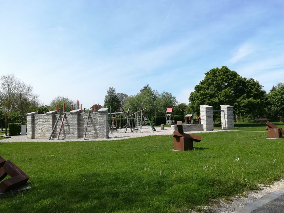 Die Galerie - Ferienwohnung Merkendorf  Esterno foto