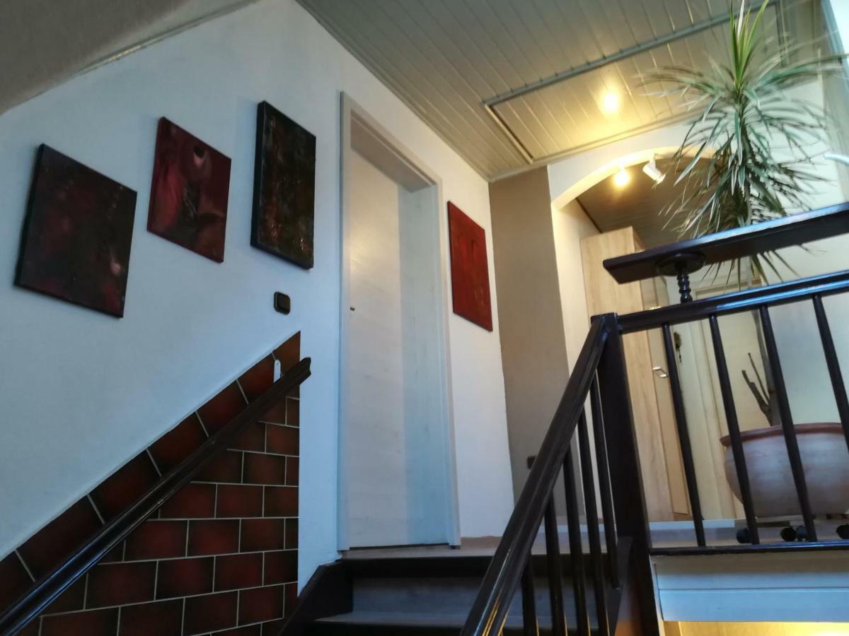 Die Galerie - Ferienwohnung Merkendorf  Esterno foto